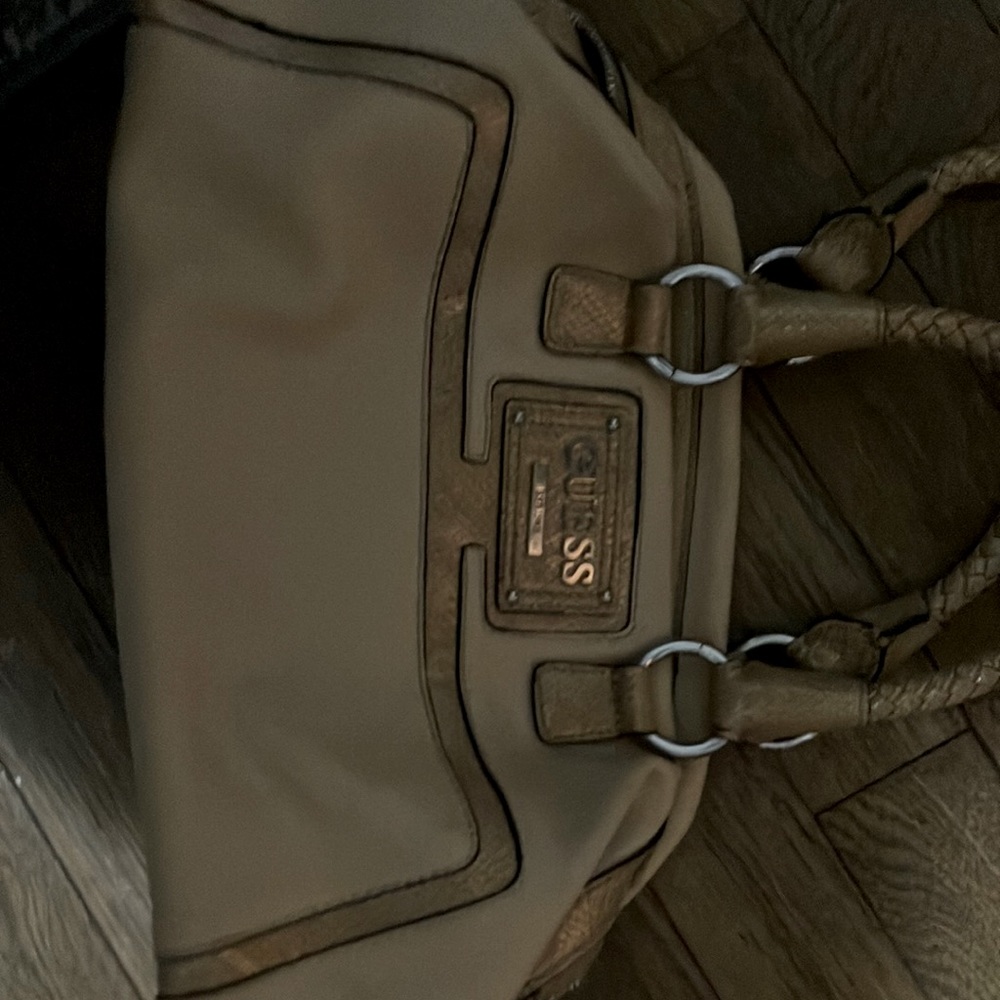 Guess purse.